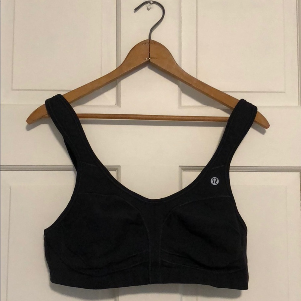 Lululemon workout bra